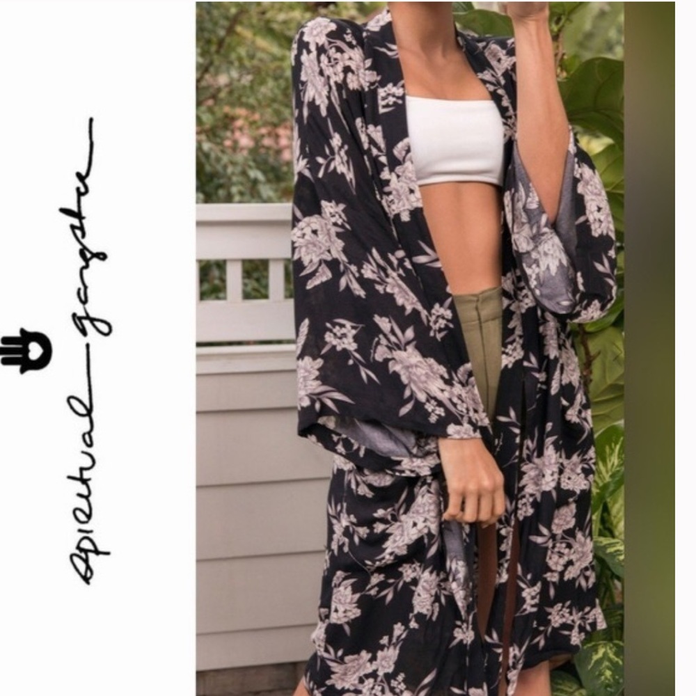 Spiritual gangster maya kimono ⭐️